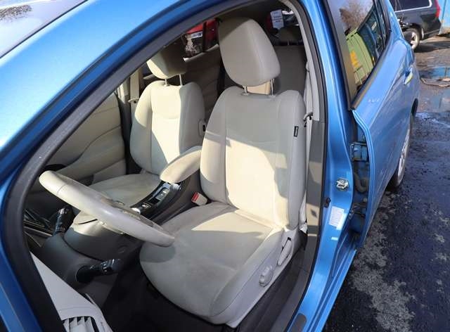Nissan Leaf 2011-2017 (Type I) , Motorkode: EM61, Girkassekode: 