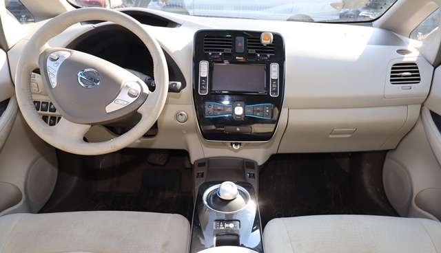Nissan Leaf 2011-2017 (Type I) , Motorkode: EM61, Girkassekode: 