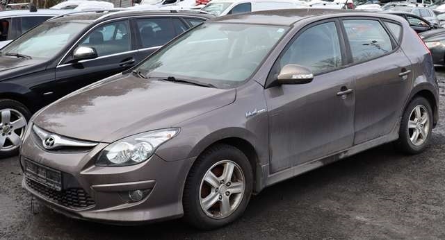Hyundai i30 2007-2012 (Type I) , Motorkode: D4FB, Girkassekode: 