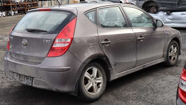 Hyundai i30 2007-2012 (Type I) , Motorkode: D4FB, Girkassekode: 