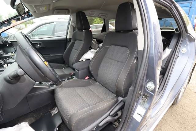 Toyota Auris 2013-2015 (Type II, Fase 1) , Motorkode: 2ZR-FXE, Girkassekode: 