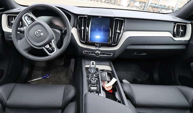 Volvo XC60 2017-->> (Type II) , Motorkode: B 4204 T34, Girkassekode: 
