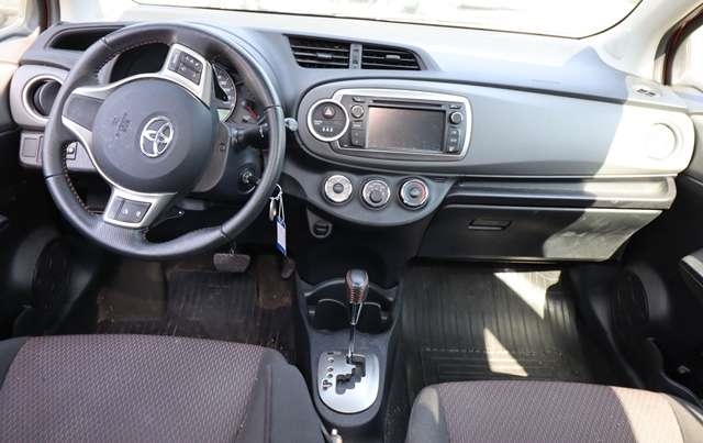 Toyota Yaris 2012-2014 (Type III, Fase 1) , Motorkode: 1NR-FE, Girkassekode: 