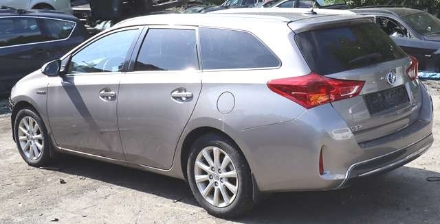 Toyota Auris 2013-2015 (Type II, Fase 1) , Motorkode: 2ZR-FXE, Girkassekode: P410