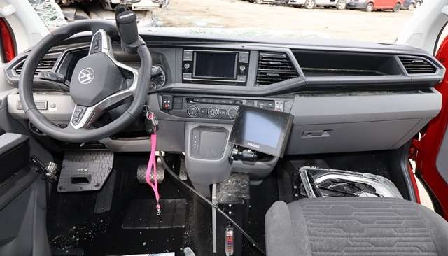 VW Transporter / Caravelle 2019-->> (T6.1) (T6.1), Motorkode: DNAA, Girkassekode: UVV