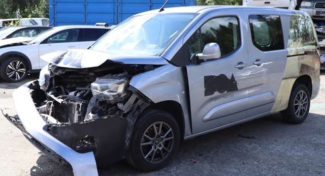 Citroën Berlingo 2019-->> (Type III) , Motorkode: YHZ, Girkassekode: 