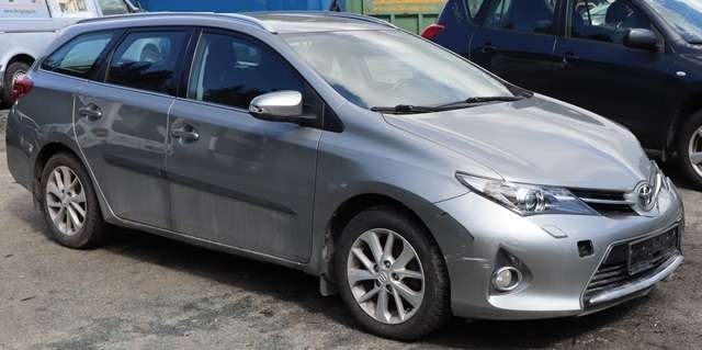 Toyota Auris 2013-2015 (Type II, Fase 1) , Motorkode: 1NR-FE, Girkassekode: 