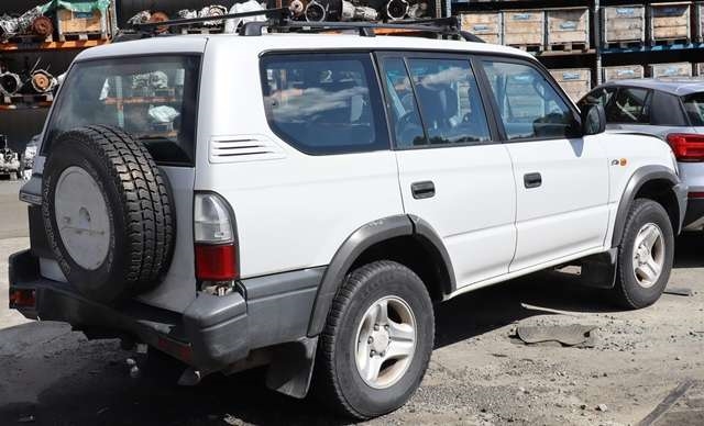Toyota Land Cruiser 90 1996-2002 delebil , Motorkode: 1KD-FTV, Girkassekode: