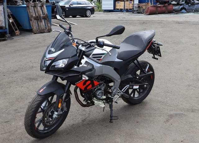 MC Aprilia Tuono 125 0-->> , Motorkode: , Girkassekode: 