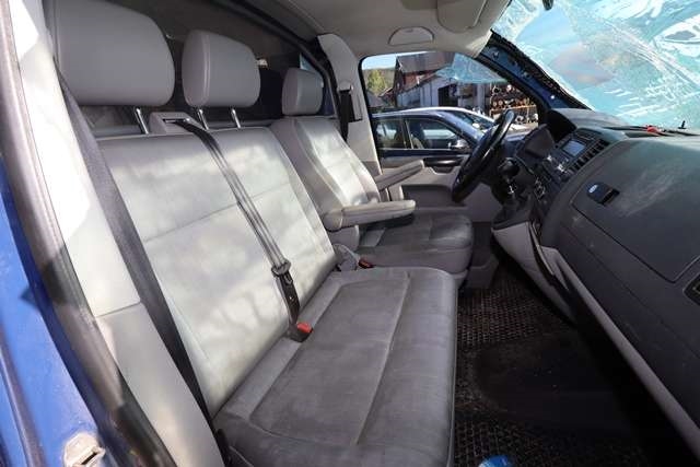 VW Transporter / Caravelle 2009-2015 (Fase 2) (T5) (T5), Motorkode: CAAD, Girkassekode: MAG