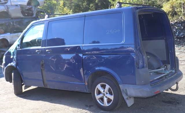 VW Transporter / Caravelle 2009-2015 (Fase 2) (T5) (T5), Motorkode: CAAD, Girkassekode: MAG