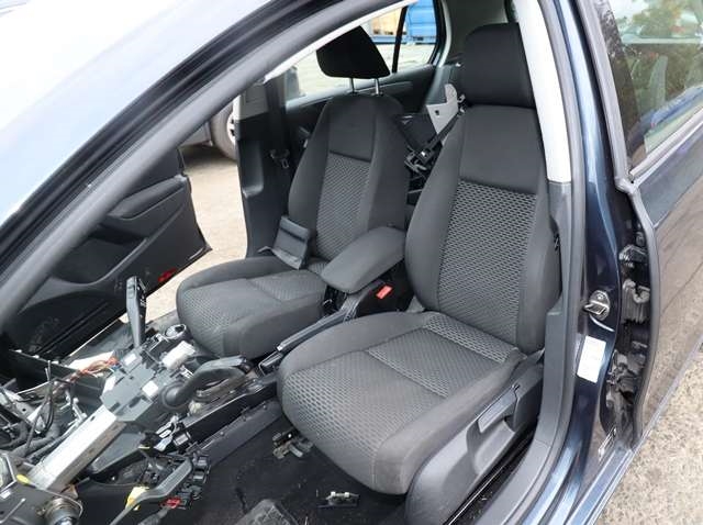 VW Golf VI 2008-2012 , Motorkode: CGGA, Girkassekode: LEG