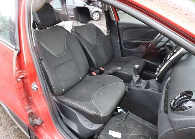 Renault Clio 2012-2016 (Type IV, Fase 1) , Motorkode: K9K 608, Girkassekode: 