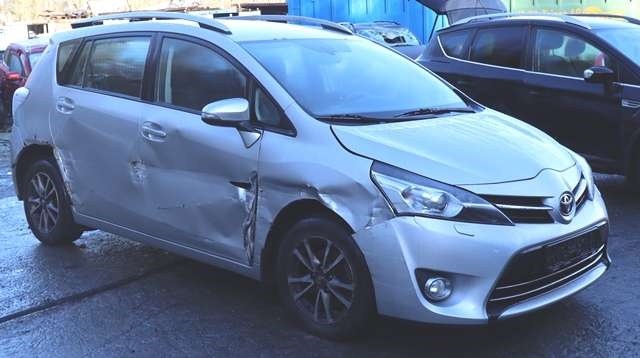 Toyota Verso 2009-2016 (Type III) , Motorkode: 1AD-FTV, Girkassekode: 