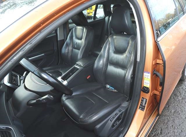Volvo V60 2010-2013 (Type I, Fase 1) , Motorkode: D 5204 T2, Girkassekode: 