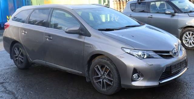 Toyota Auris 2013-2015 (Type II, Fase 1) , Motorkode: 2ZR-FXE, Girkassekode: P410