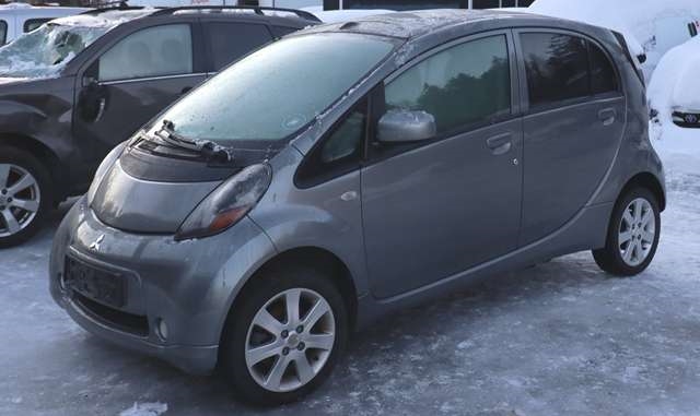 Mitsubishi i-MiEV 2010-->> , Motorkode: Y4F1, Girkassekode: 