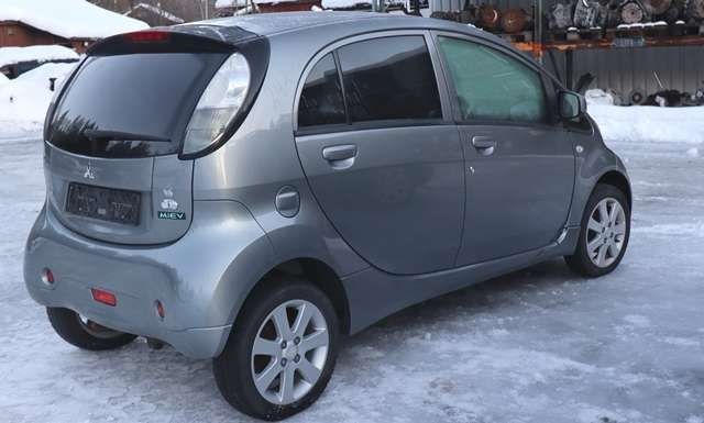 Mitsubishi i-MiEV 2010-->> , Motorkode: Y4F1, Girkassekode: 