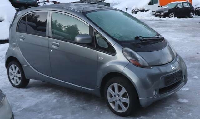 Mitsubishi i-MiEV 2010-->> , Motorkode: Y4F1, Girkassekode: 