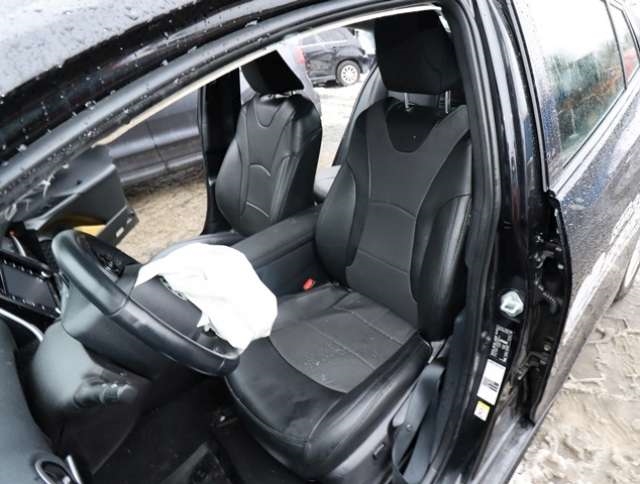Toyota Prius 2016-2023 (Type IV) (combi) (combi), Motorkode: 2ZR-FXE, Girkassekode: 