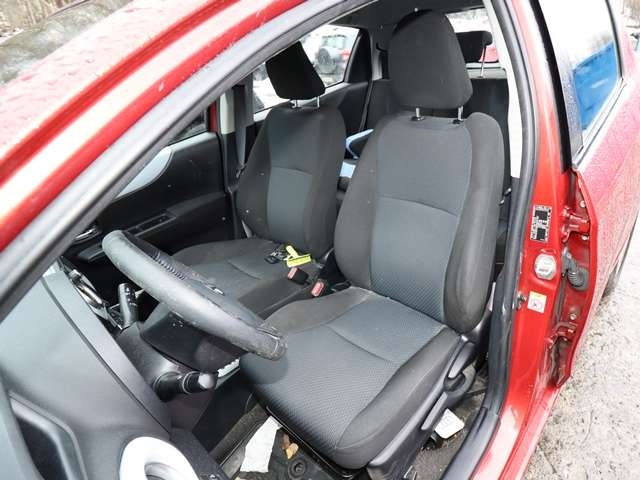 Toyota Yaris 2012-2014 (Type III, Fase 1) , Motorkode: 1NZ-FXE, Girkassekode: 