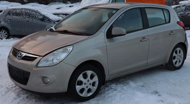 Hyundai i20 2009-2014 (Type I) , Motorkode: G4LA, Girkassekode: 