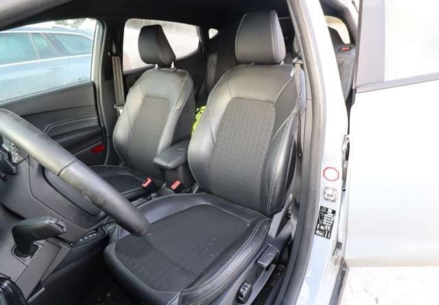 Ford Fiesta 2017-->> (Type VII) , Motorkode: SFJH, Girkassekode: 