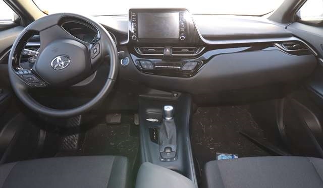 Toyota C-HR 2016-->> , Motorkode: 2ZR-FXE, Girkassekode: 