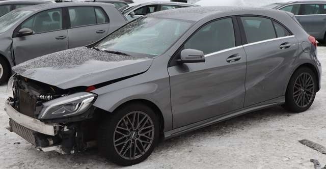 Mercedes A-Klasse 2012-2018 (W176) (W176), Motorkode: M270.910, Girkassekode: 724.002