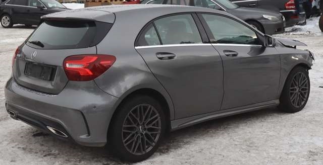 Mercedes A-Klasse 2012-2018 (W176) (W176), Motorkode: M270.910, Girkassekode: 724.002