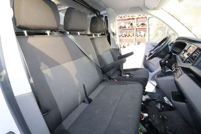 VW Transporter / Caravelle 2019-->> (T6.1) (T6.1), Motorkode: DNAA, Girkassekode: 
