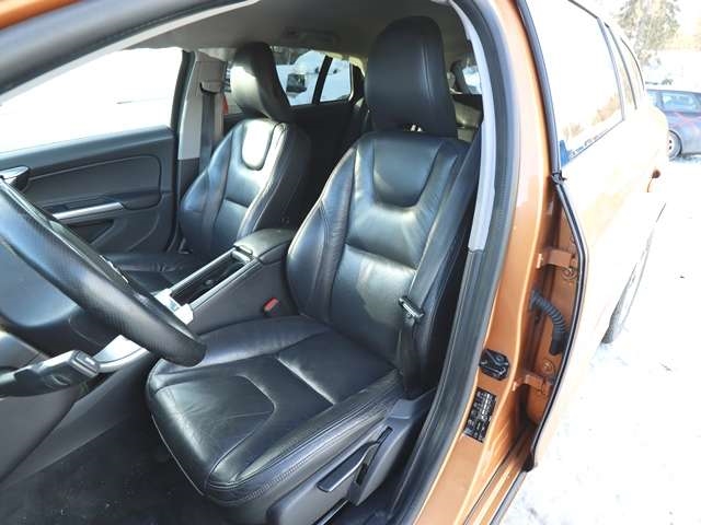 Volvo V60 2010-2013 (Type I, Fase 1) , Motorkode: D 4162 T, Girkassekode: 