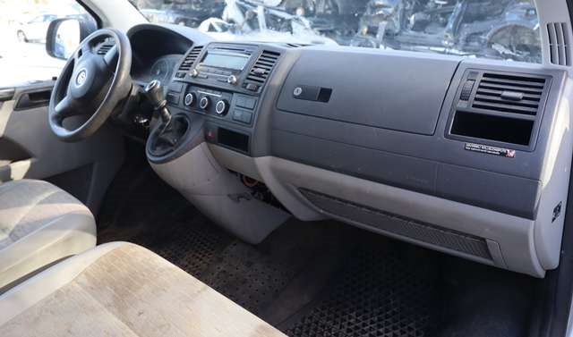 VW Transporter / Caravelle 2009-2015 (Fase 2) (T5) (T5), Motorkode: CAAC, Girkassekode: KQK