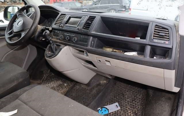 VW Transporter / Caravelle 2015-2019 (T6) (T6), Motorkode: CXHA, Girkassekode: PSW
