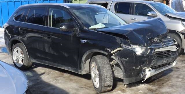 Mitsubishi Outlander 2012-2015 (Type III, Fase 1) , Motorkode: 4B11, Girkassekode: 