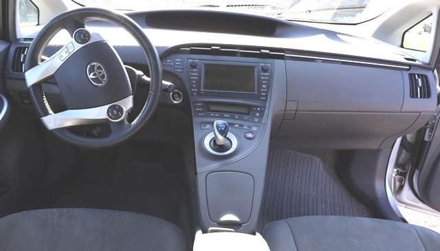 Toyota Prius 2009-2016 (Type III) (COMBI) (COMBI), Motorkode: 2ZR-FXE, Girkassekode: 