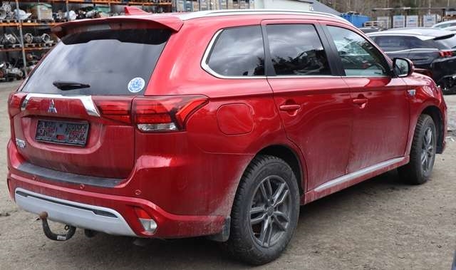 Mitsubishi Outlander 2015-->> (Type III, Fase 2) , Motorkode: 4B12, Girkassekode: F1EKA
