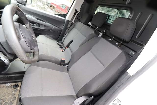 Peugeot Partner 2019-->> (Type III) , Motorkode: YHT, Girkassekode: 