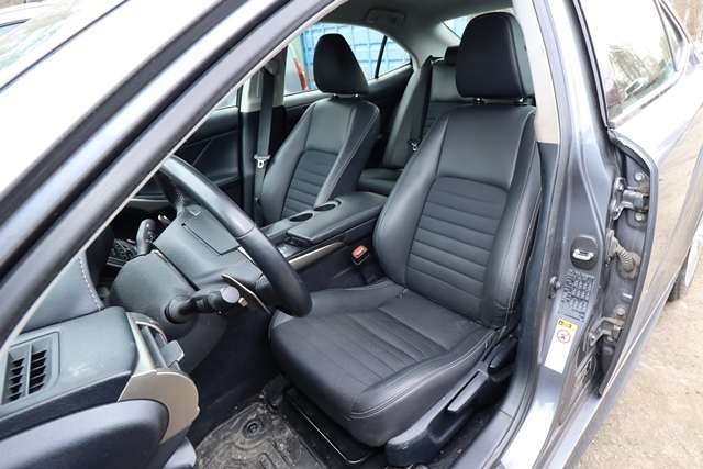 Lexus IS 2013-2020 (Type III) (XE30) (XE30), Motorkode: 2AR-FSE, Girkassekode: 
