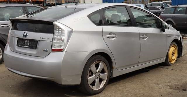 Toyota Prius 2009-2016 (Type III) (COMBI) (COMBI), Motorkode: 2ZR-FXE, Girkassekode: 