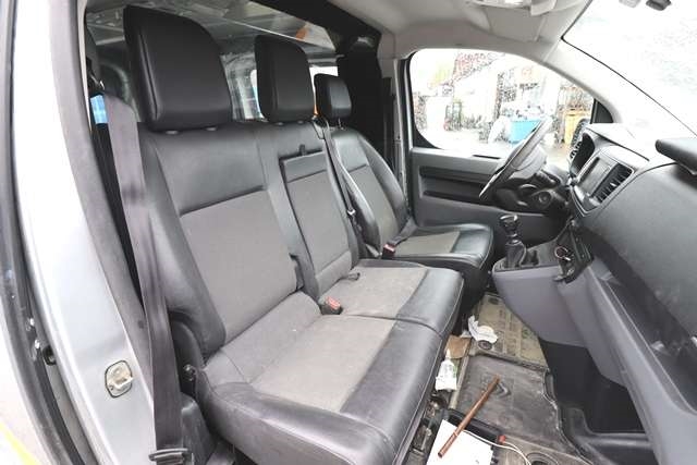 Citroën Jumpy 2016-->> (Type III) , Motorkode: AHK|122HK, Girkassekode: 