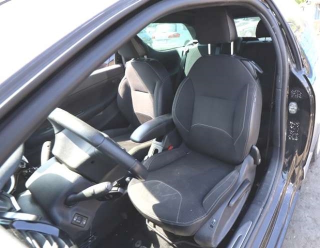 Citroën DS3 2010-2019 , Motorkode: HMZ, Girkassekode: 