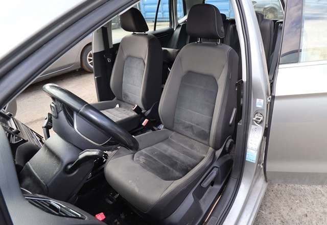 VW Golf Sportsvan 2014-2018 , Motorkode: CZDA, Girkassekode: SMQ