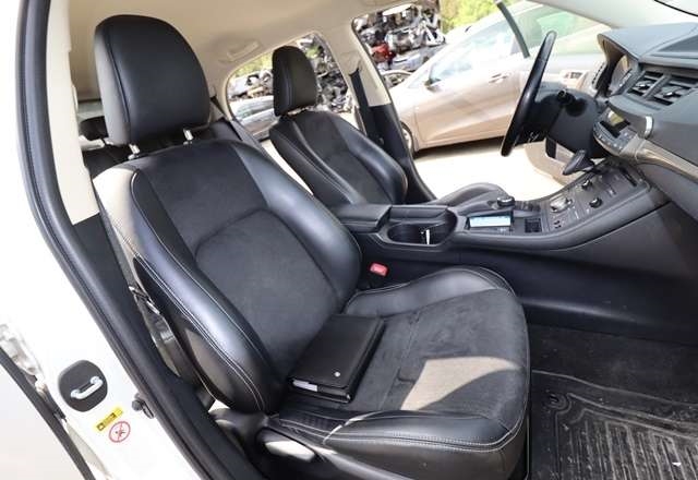 Lexus CT 2010-2020 , Motorkode: 2ZR-FXE, Girkassekode: P410