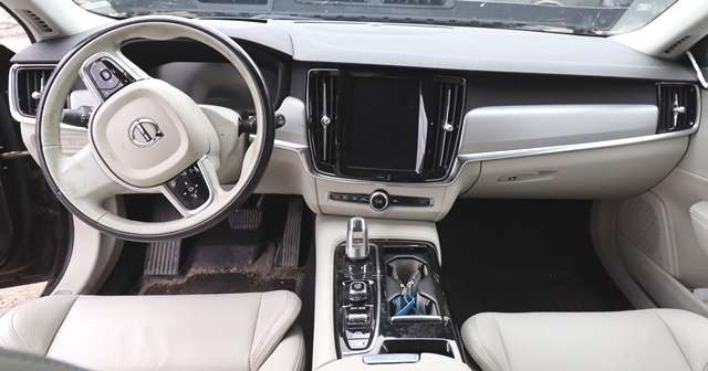 Volvo V90 / V90 CC / S90 2016-->> , Motorkode: B 4204 T35, Girkassekode: 