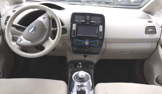 Nissan Leaf 2011-2017 (Type I) delebil , Motorkode: ELEKTRISK, Girkassekode: 