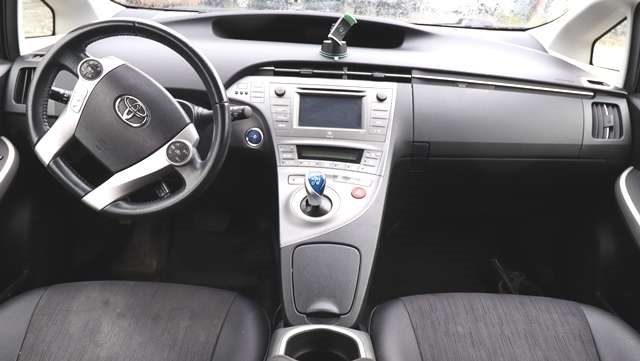 Toyota Prius 2009-2016 (Type III) (COMBI) (COMBI), Motorkode: 2ZR-FXE, Girkassekode: 