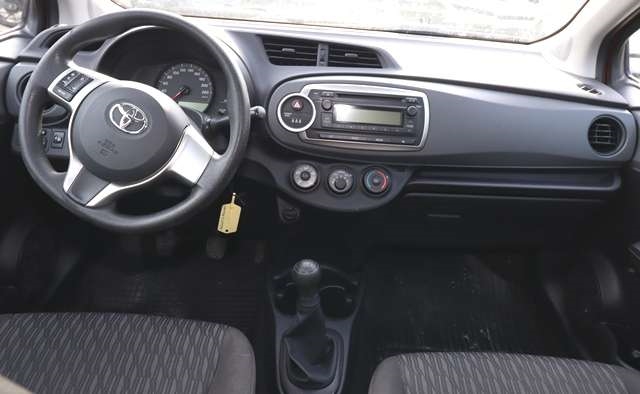 Toyota Yaris 2012-2014 (Type III, Fase 1) , Motorkode: 1KR-FE, Girkassekode: 