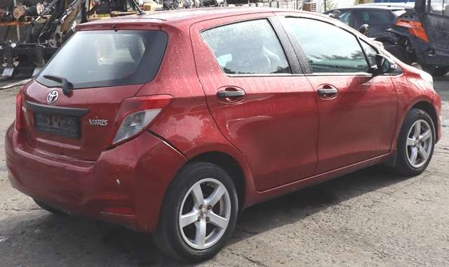 Toyota Yaris 2012-2014 (Type III, Fase 1) , Motorkode: 1KR-FE, Girkassekode: 