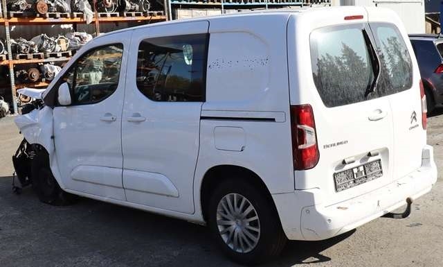 Citroën Berlingo 2019-->> (Type III) , Motorkode: YHY, Girkassekode: 